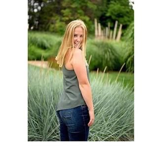 Meet your Posher, Allyson